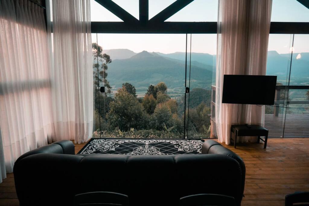 Lodge Nos Canyons *